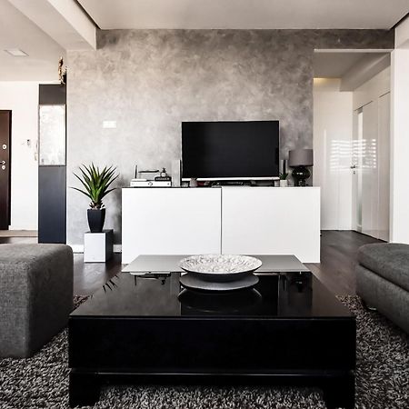 2 Bedroom Penthouse In City Center, Free Parking Сараево Экстерьер фото