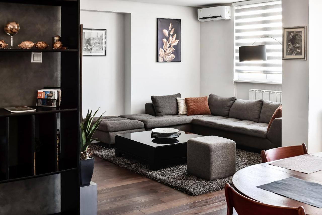 2 Bedroom Penthouse In City Center, Free Parking Сараево Экстерьер фото