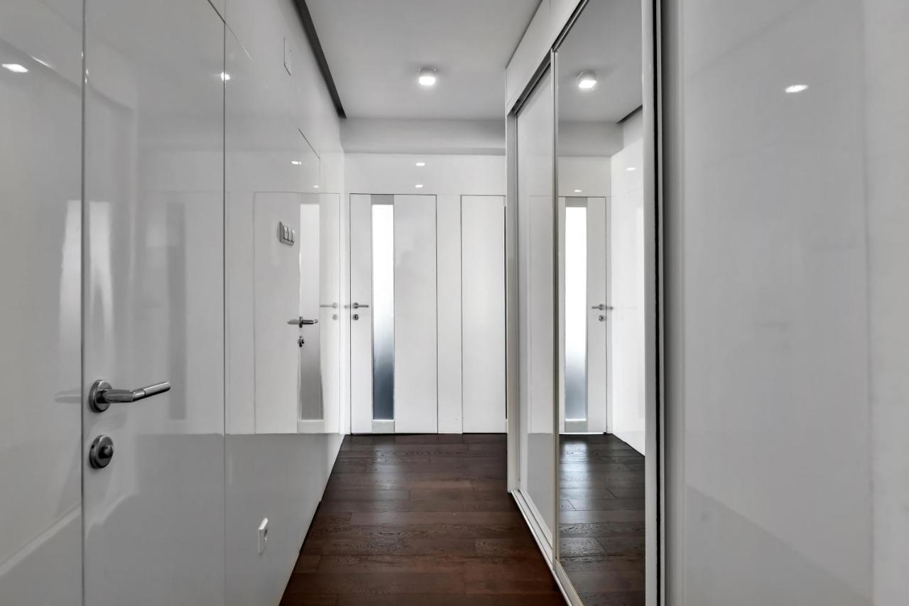 2 Bedroom Penthouse In City Center, Free Parking Сараево Экстерьер фото